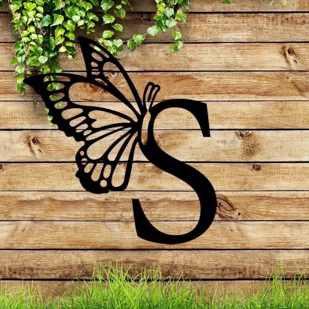 1 piece butterfly pattern 26 letter combination metal plate, metal wall decoration, letter wall decoration, wedding background card DIY gift, home art gift, female artwork, suitable for home, living room, yard or garden decoration, balcony