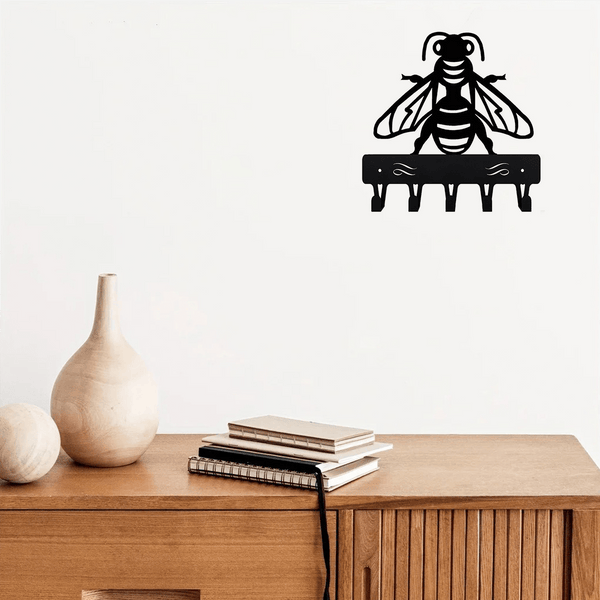 1. Valentine's Day love metal key hook wall decoration. Add interest and practicality to the space. Exquisite design makes your life more convenient and orderly. Suitable for rooms, bathrooms, entrances, cloakrooms and other places.