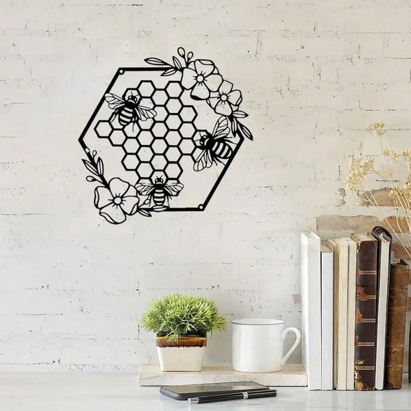 1 piece of black honeycomb metal wall decoration, suitable for living room, garden, bedroom, office and other home wall decoration. Simple and beautiful, add a different style to your space, and it is a gift.