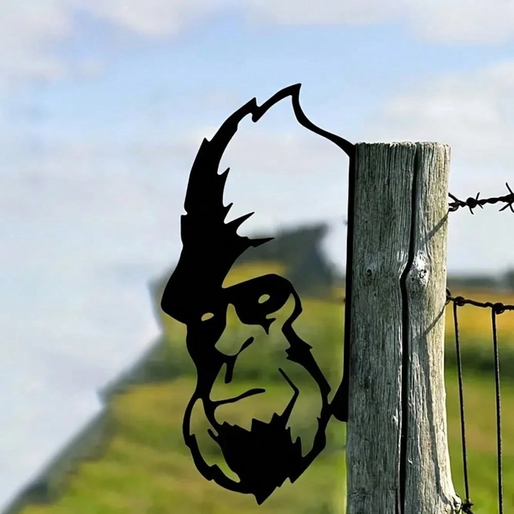 1 wrought iron silhouette ornament, cute outdoor garden fence ornament, farm handicraft decoration