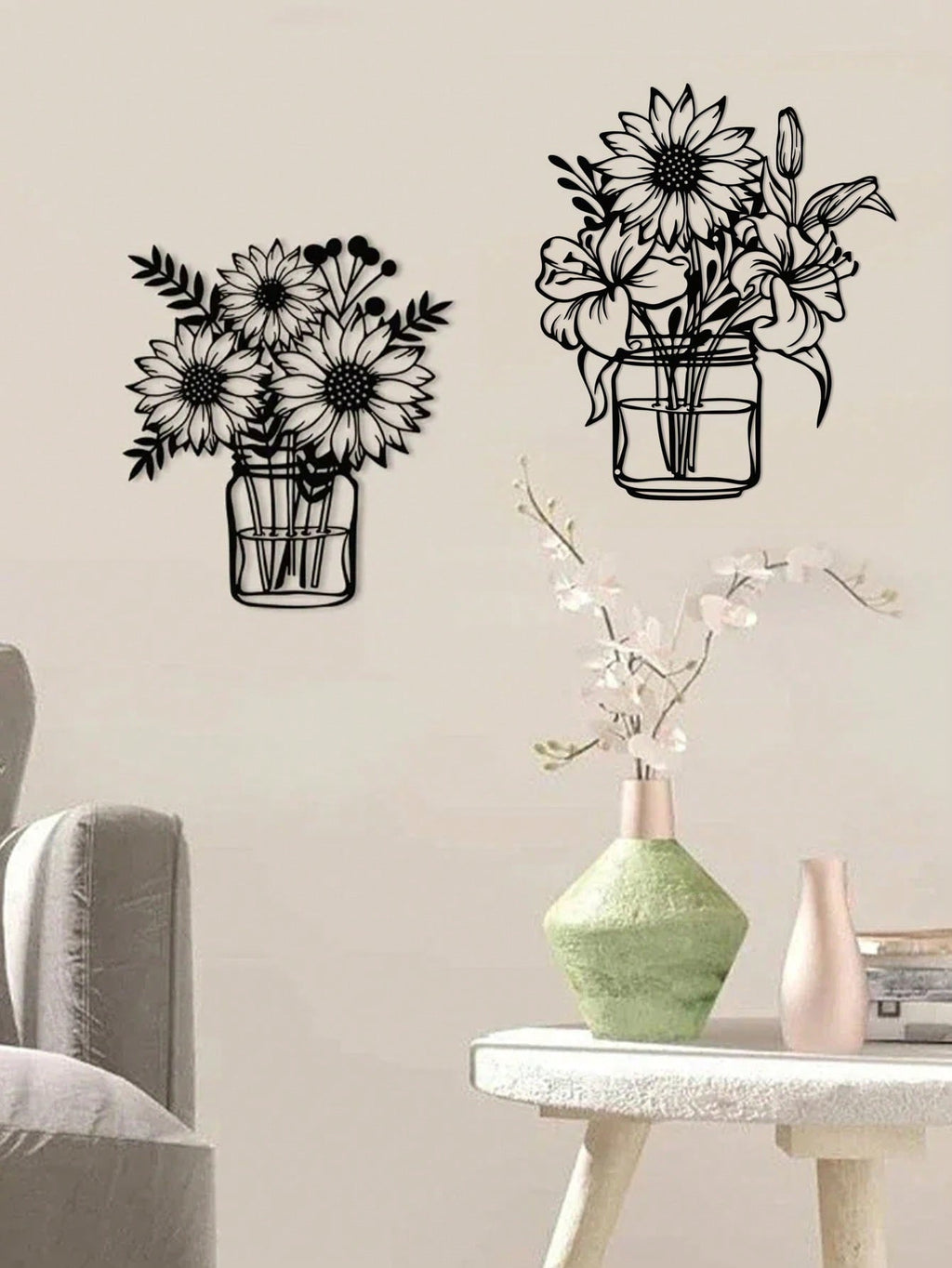 1. Sunflower vase metal wall decoration, black lily vase wall-mounted sculpture, indoor living room, bedroom flower shop, kitchen bathroom decoration, gift, women's artwork, suitable for storing keys, small accessories, etc.