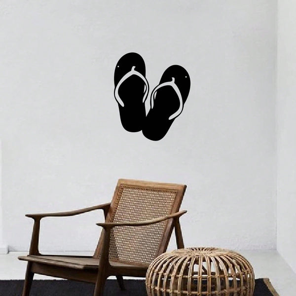 This "Charm Metal Beach Slippers Modeling Wall Decoration" is carefully carved from high-quality metal and has exquisite craftsmanship. It is suitable for seaside homestays, holiday villas, leisure-themed homes and other places.