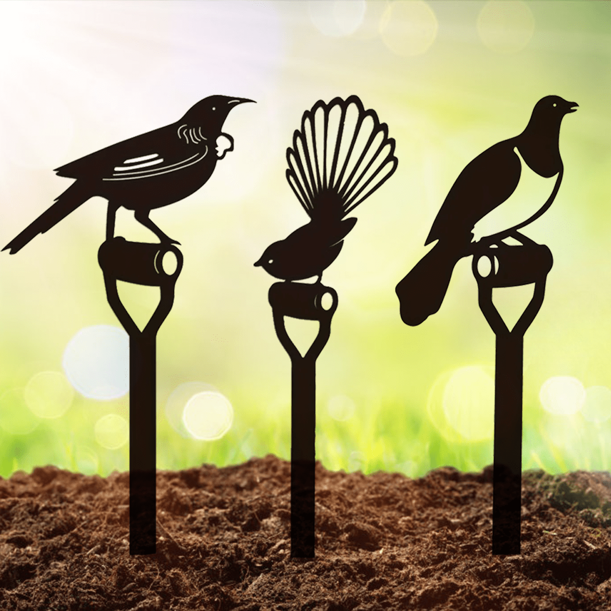 Charming 1pc Bird Family Metal Garden Stakes - Durable, Easy-Install Outdoor Decor For Patio & Lawn - Perfect Mother's Day Gift