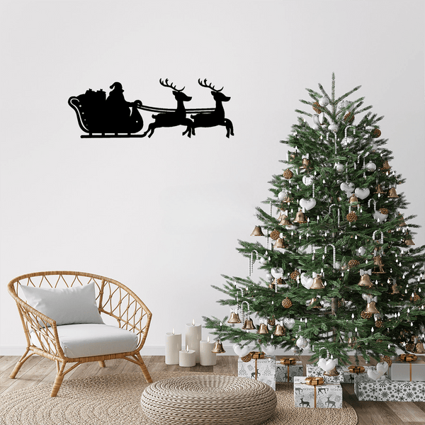 A piece of Santa Claus metal wall decoration. Suitable for study, bedroom, living room, entrance and other spaces, adding Christmas atmosphere and warmth to the space, Christmas theme wall decoration.