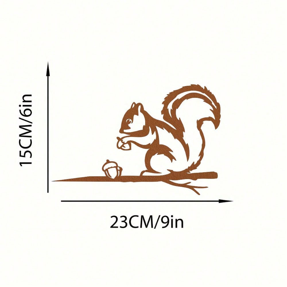 An embroidered squirrel guardian nut outdoor garden tree insert can be placed in various places such as courtyards and gardens to add an artistic touch to the garden. It is a fine outdoor garden decoration.