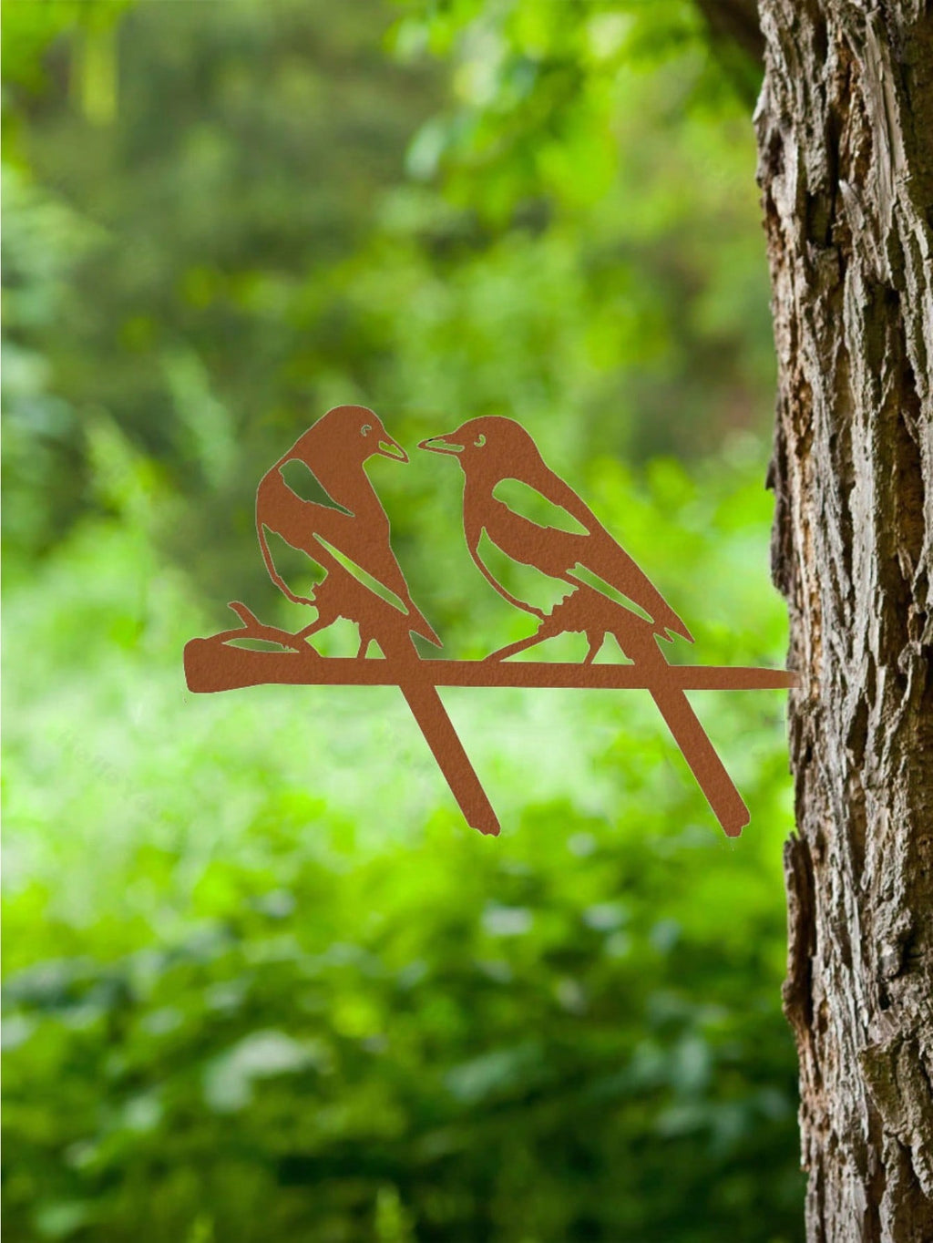 A charming animal-shaped metal tree ornament, a beautiful gardening ornament, suitable for a variety of courtyard and garden decorations, creates an artistic atmosphere in the garden, and is an excellent gift choice.