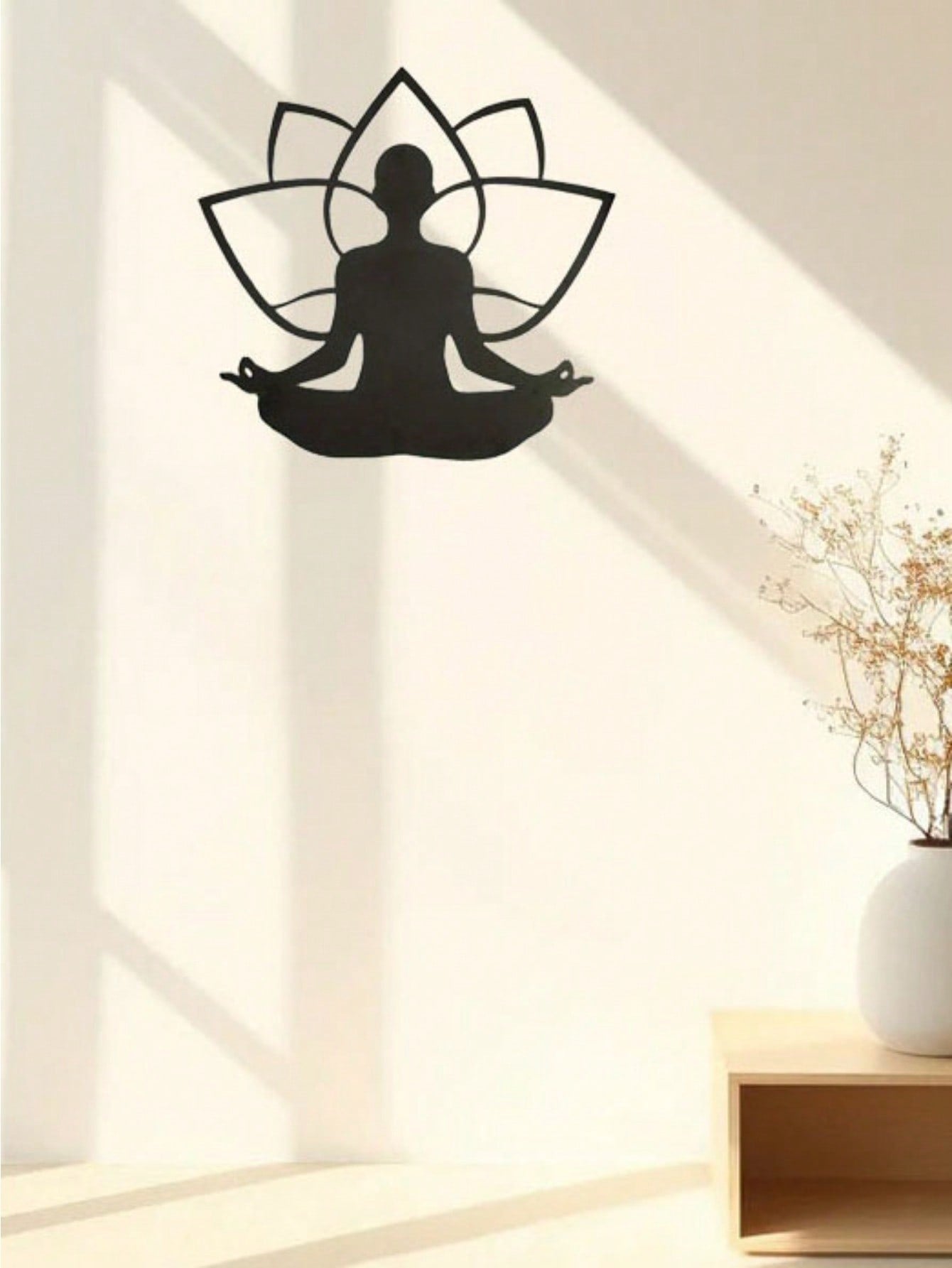 1 PC Black Metal Fashionable Wall Decor, Illuminating The Aesthetic Corners Of Living Room And Bedroom, Selected Home Goodies