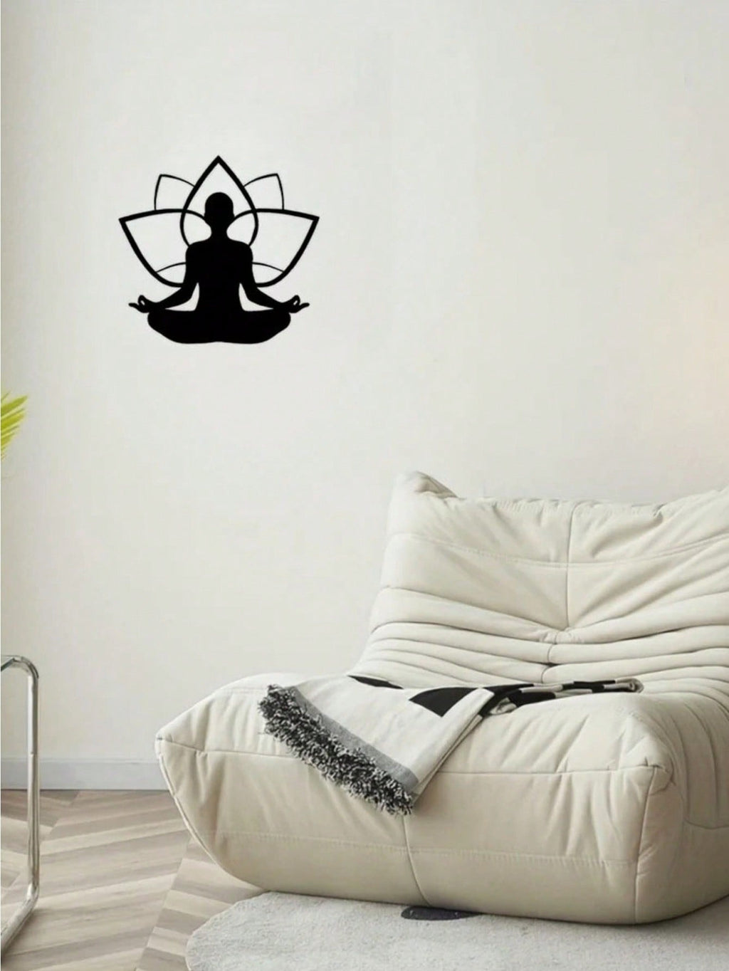 1 PC Black Metal Fashionable Wall Decor, Illuminating The Aesthetic Corners Of Living Room And Bedroom, Selected Home Goodies