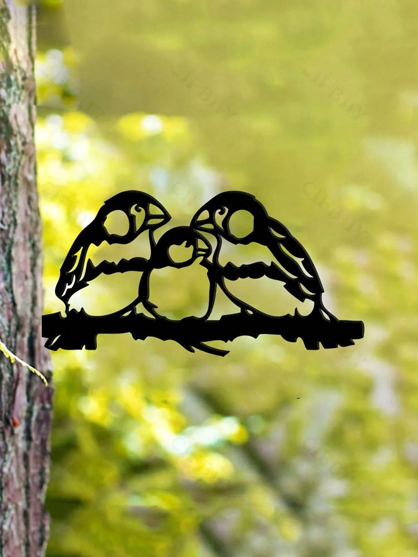1-Piece bird-themed black metal gardening decorations, charming garden bird decorations, outdoor decorations to add vitality to your garden.
