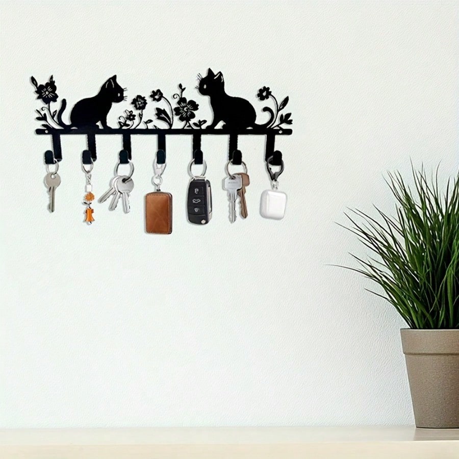 1 cute cat flower keychain, metal wall-mounted hook, stylish lacquered surface, easy to install, decorative key rack, suitable for storage in living rooms, bathrooms, walk-in closets, and other places. A great choice for birthday and graduation gifts.