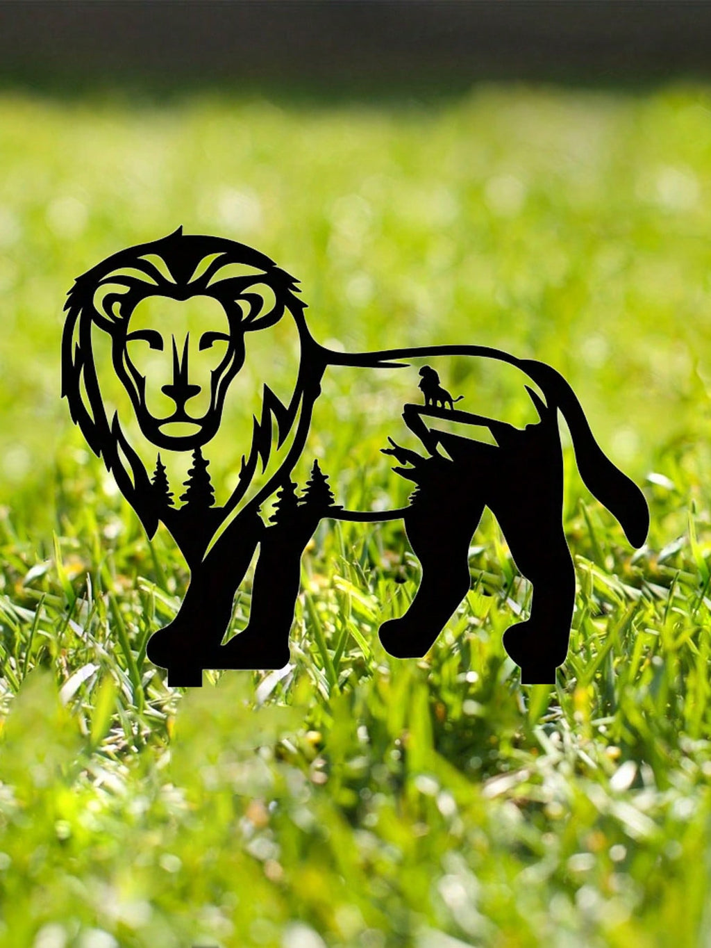 1 Black Metal Lion Garden Plug - Exquisite Outdoor Art Decorations, the Perfect Personalized Gift for Lion Lovers