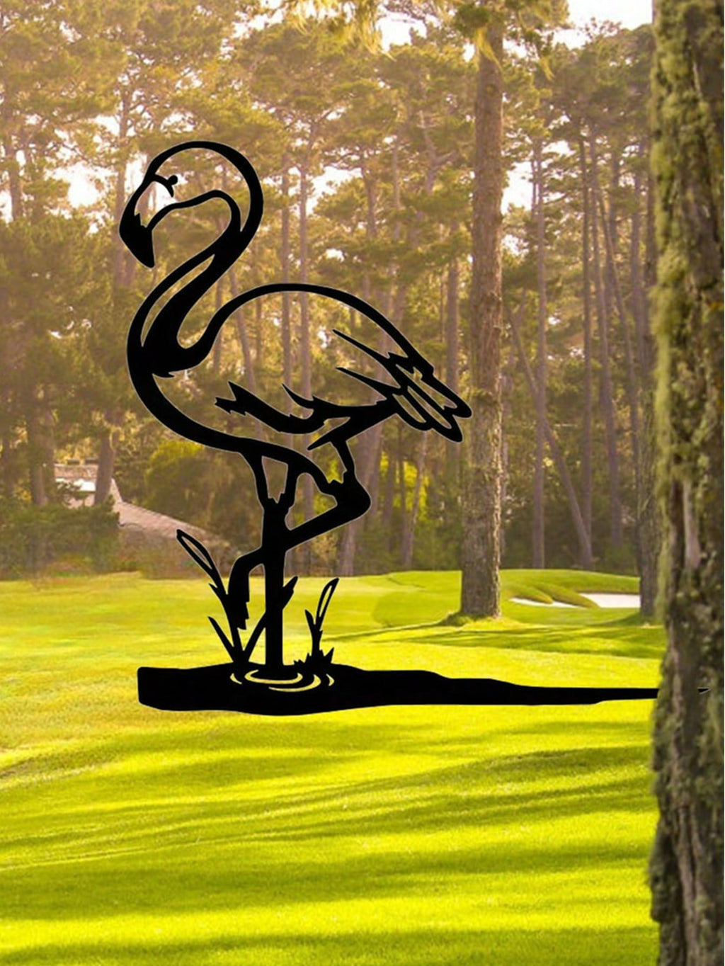 1 piece of black metal wrought iron goose-shaped home decoration for gardening. As a personalized gift, it can add life and vitality to your yard and garden.