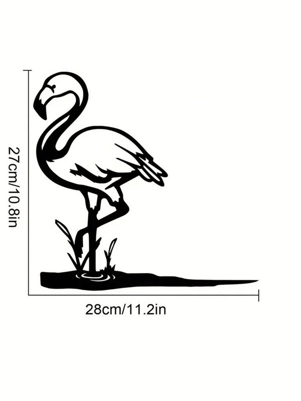 1 piece of black metal wrought iron goose-shaped home decoration for gardening. As a personalized gift, it can add life and vitality to your yard and garden.