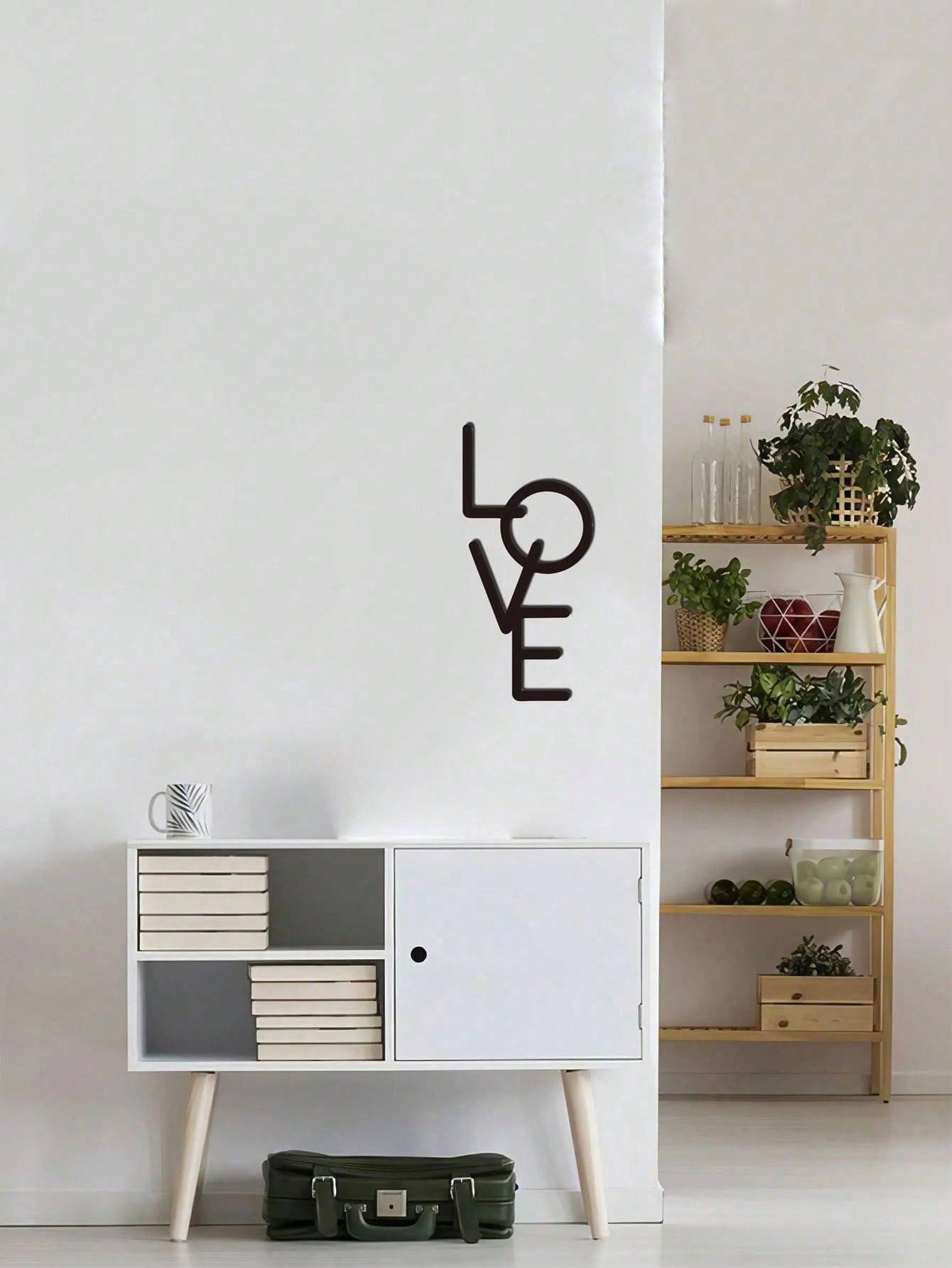 1 Piece, Metal "LOVE" Sign Wall Decoration, Rustic Black Wall Art Hanging Hollow Out Decor, Home Wall Metal Hanging