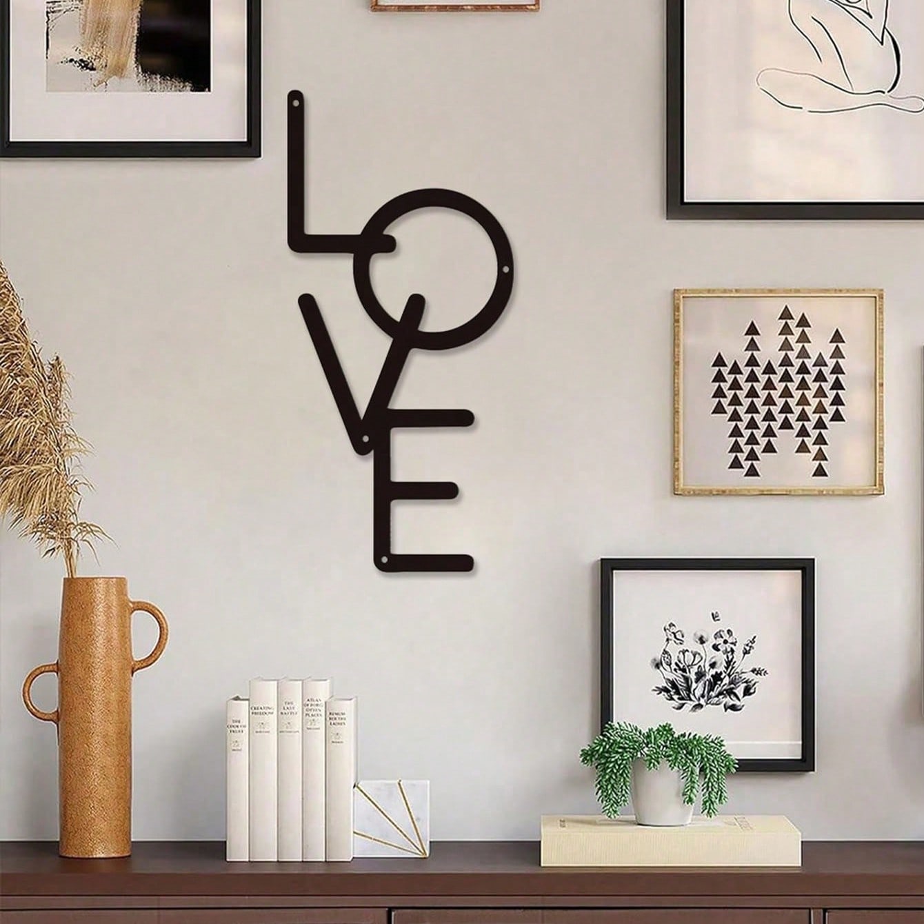 1 Piece, Metal "LOVE" Sign Wall Decoration, Rustic Black Wall Art Hanging Hollow Out Decor, Home Wall Metal Hanging