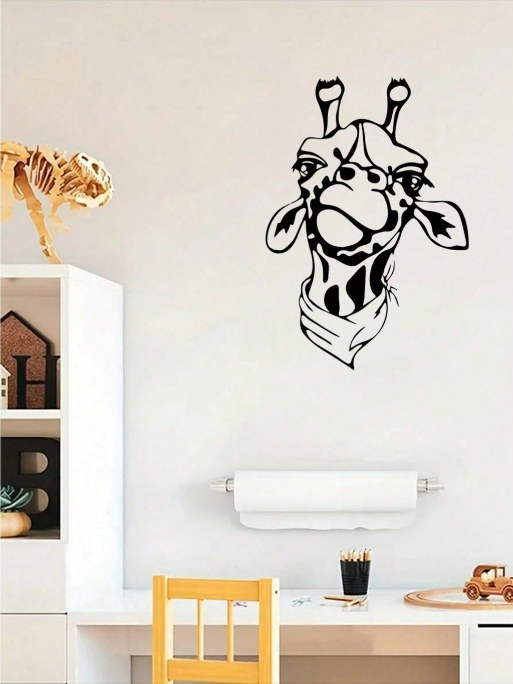 1 piece of black metal wrought iron home decoration cute deer head decoration wall decoration, suitable for living room, bedroom and other room decoration, exquisite personalized gifts, suitable for animal lovers and friends