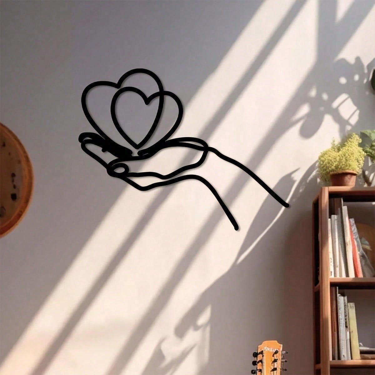 1pc LOVE Metal Art Wall Decor, 15.75*12.09 Inches. It Is A Metal Wall Sculpture For Couples And Also A Heart-Shaped Metal Mural Wall Decor. Suitable For Home, Courtyard, And Balcony Decoration. Ideal As A Decoration Or Gift For Housewarming，Suitable for m Secondary image