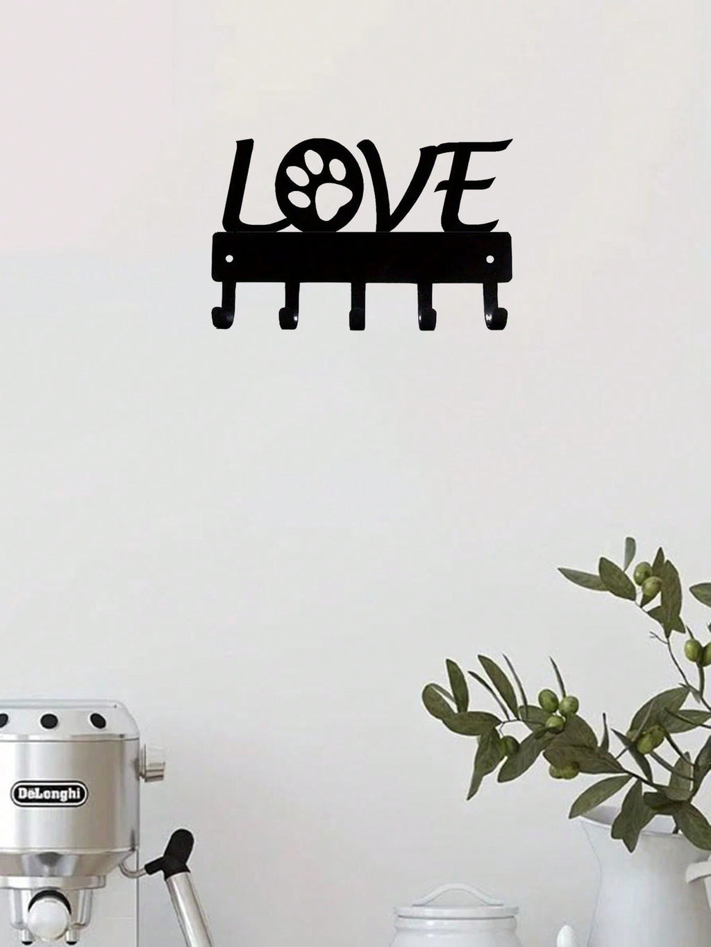 "1 Valentine's Heart Metal Key Holder - Romantic Wall Hook for Keys, Jewelry and Accessories - Lovely Home Storage for Bedrooms, Bathrooms, Entrance - Perfect Gift for Couple, Him, Her"