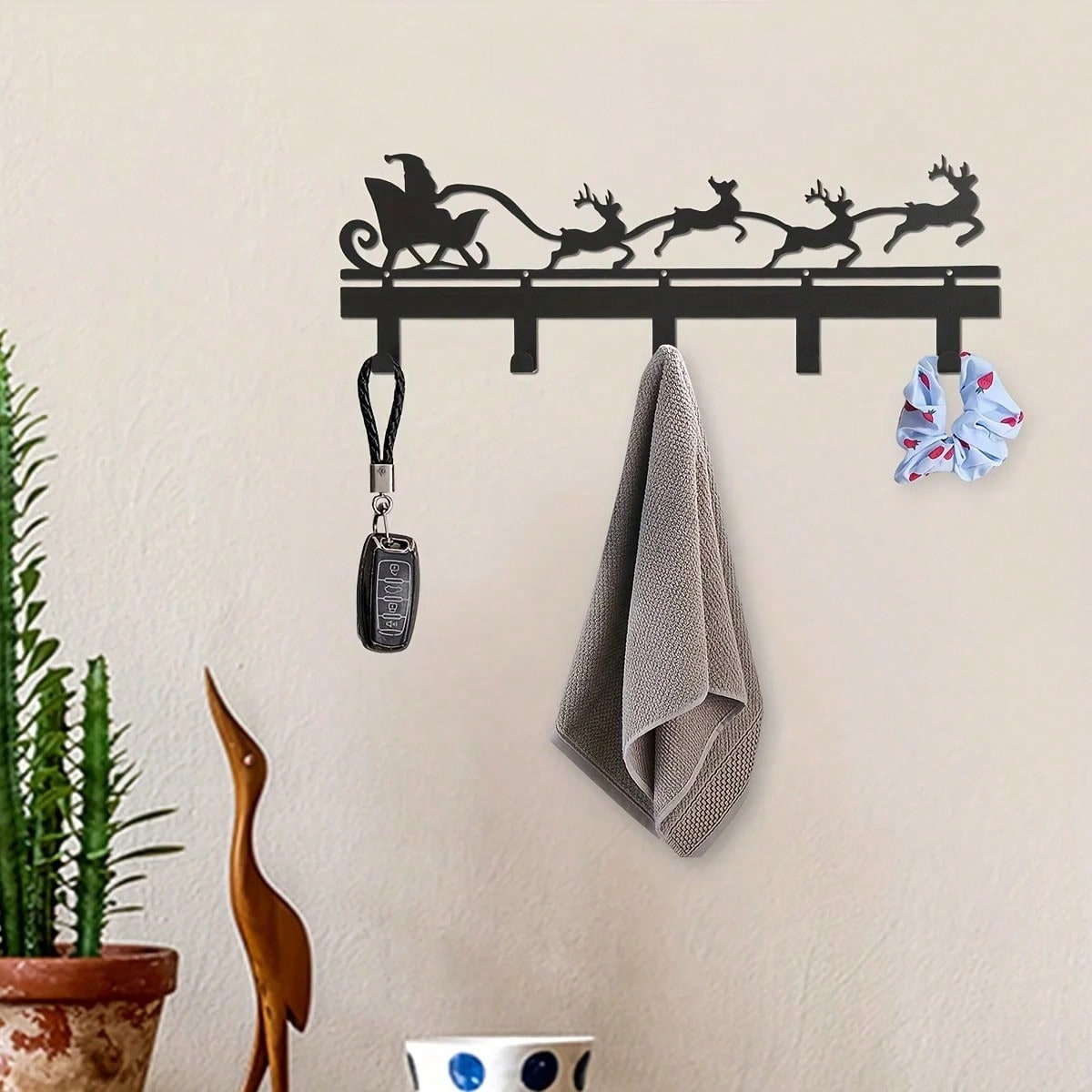 1PC Christmas Metal Creative Christmas Silhouette Key Holder - Household Multi-Purpose Clothes Bag Key Hooks - Gorgeous Christmas Decorative Hooks