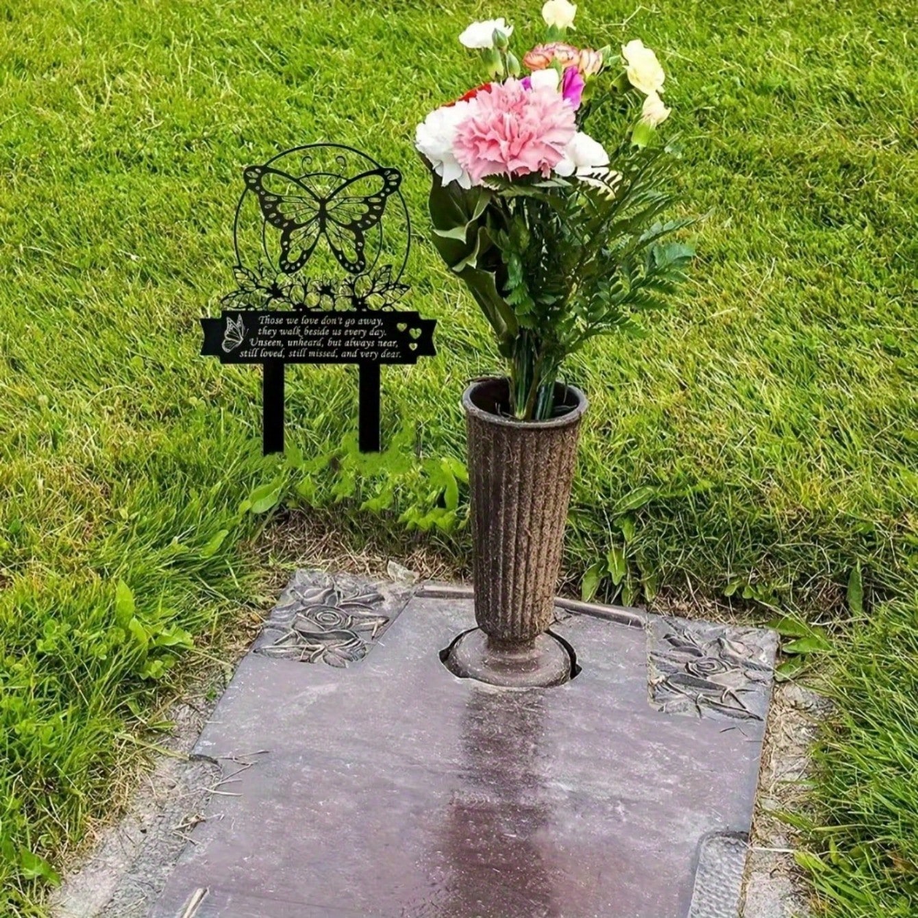 1pc Metal plaque commemorating the Day of the Dead - handmade burial decoration insert for outdoor gardens or courtyards, featuring designs of sympathetic birds and butterflies