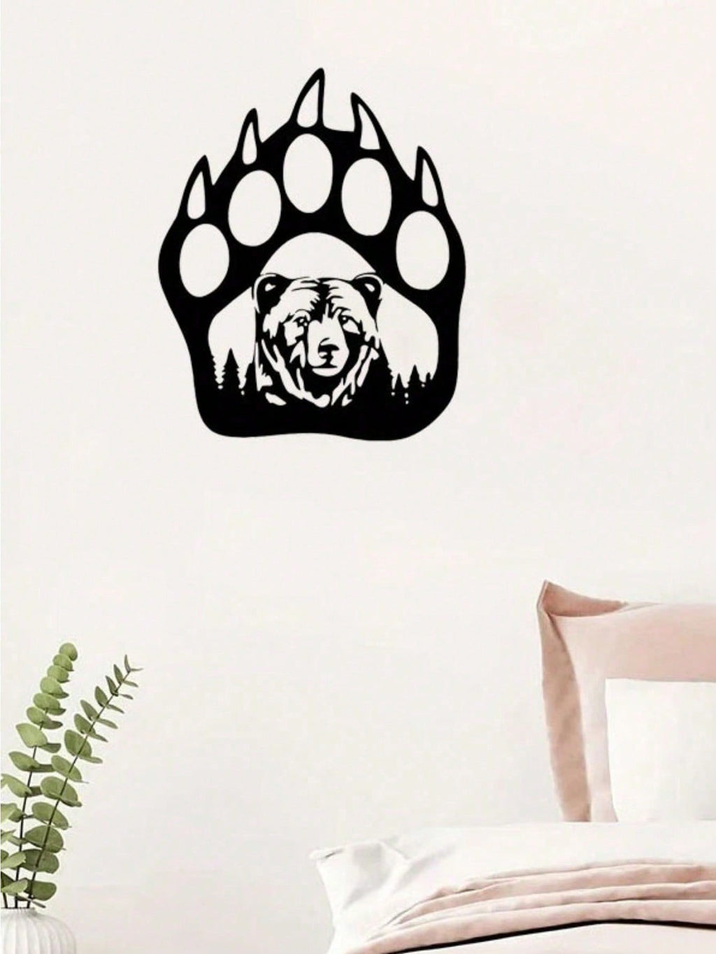 1 PC Black metal iron home decor bear and bear paw decorative wall art, living room bedroom universal, exquisite personalized gift suitable for decorating the wall