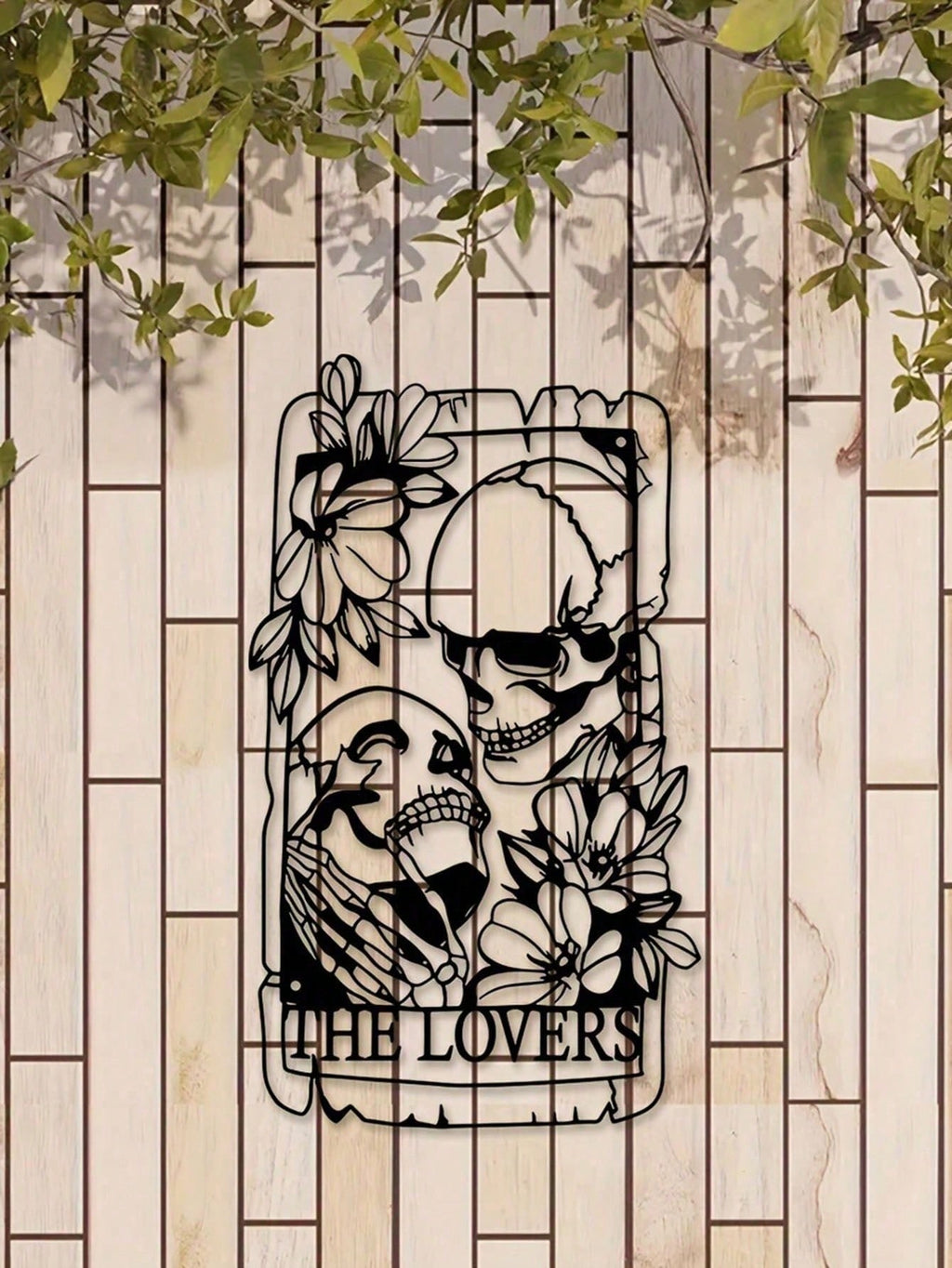 "Exquisite Bohemian Gothic Metal Skull Couple Wall Art – Handcrafted Indoor/Outdoor Decor for Home, Courtyard, Balcony & Garden"