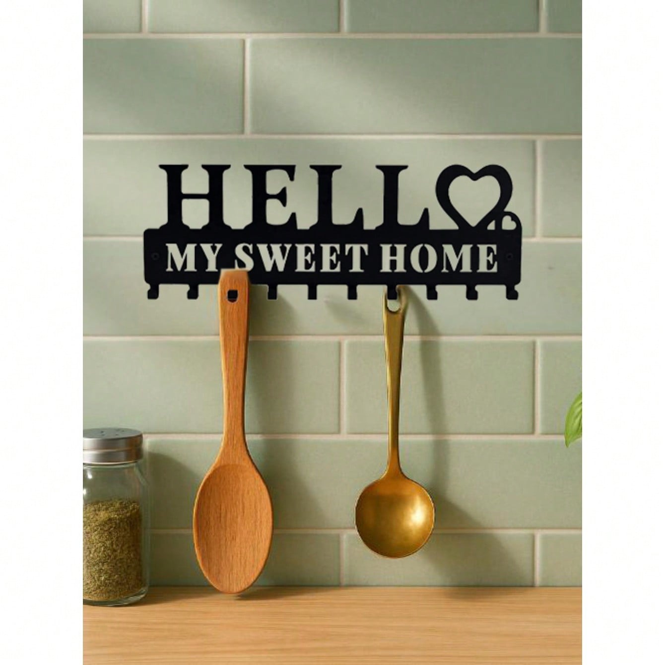 1pc Metal Welcome Keychain Holder - Wall-Mounted Key Hook Rack In Black. Features A Welcome Sign Design, Perfect For Organizing Entryways In Living Rooms, Bedrooms, Or Offices. Ideal For Key Storage And Hanging Keychains.