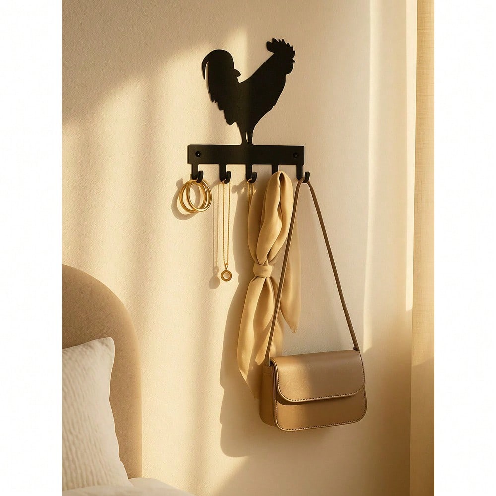 1 PC Country Chic Decor Midnight Rooster Wall Hook - Matte Black Farm Metal Hanger with Comb Texturing | Rustic Organizer for Keys & Aprons , applicable to multiple areas such as lounges and sleeping quarters.Suitable for Christmas, Halloween, Thanksgivin