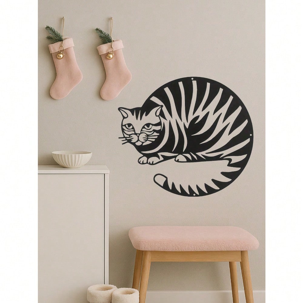 1PC Geometric Cat Wall Art - Mid-Century Modern Metal Silhouette with Angular Lines, Laser Cut Feline Decor for Living Room & Office, Cat Lover Gift,Suitable for Christmas, Halloween, Thanksgiving, Valentine's Day Gifts, Suitable for Modern Home Decor, Ho
