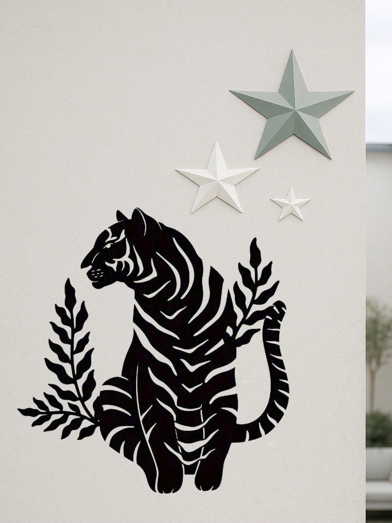 1pc Bohemian Tiger Metal Wall Art - Striking wild cat decor featuring intricate wildlife artistry. Durable, waterproof metal wall decor perfect for living rooms, bedrooms & studies. An ideal housewarming gift with easy-remove installation.Suitable for mod