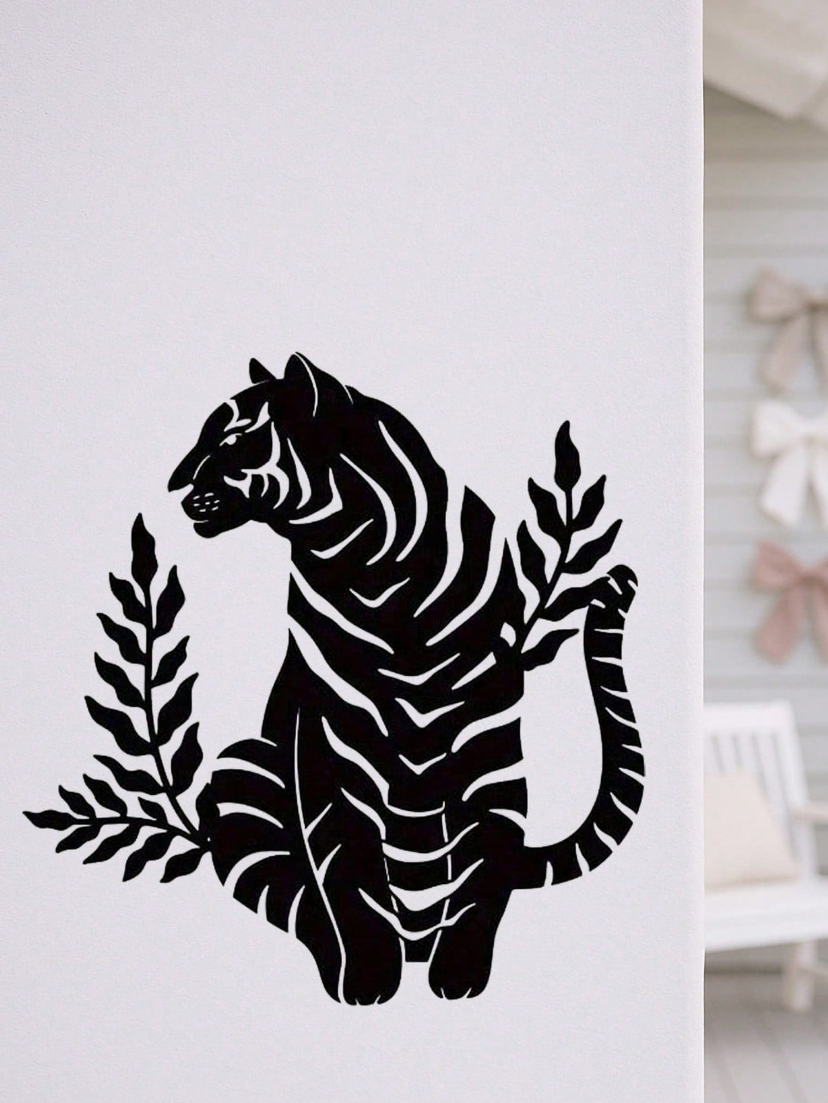 1pc Bohemian Tiger Metal Wall Art - Striking wild cat decor featuring intricate wildlife artistry. Durable, waterproof metal wall decor perfect for living rooms, bedrooms & studies. An ideal housewarming gift with easy-remove installation.Suitable for mod