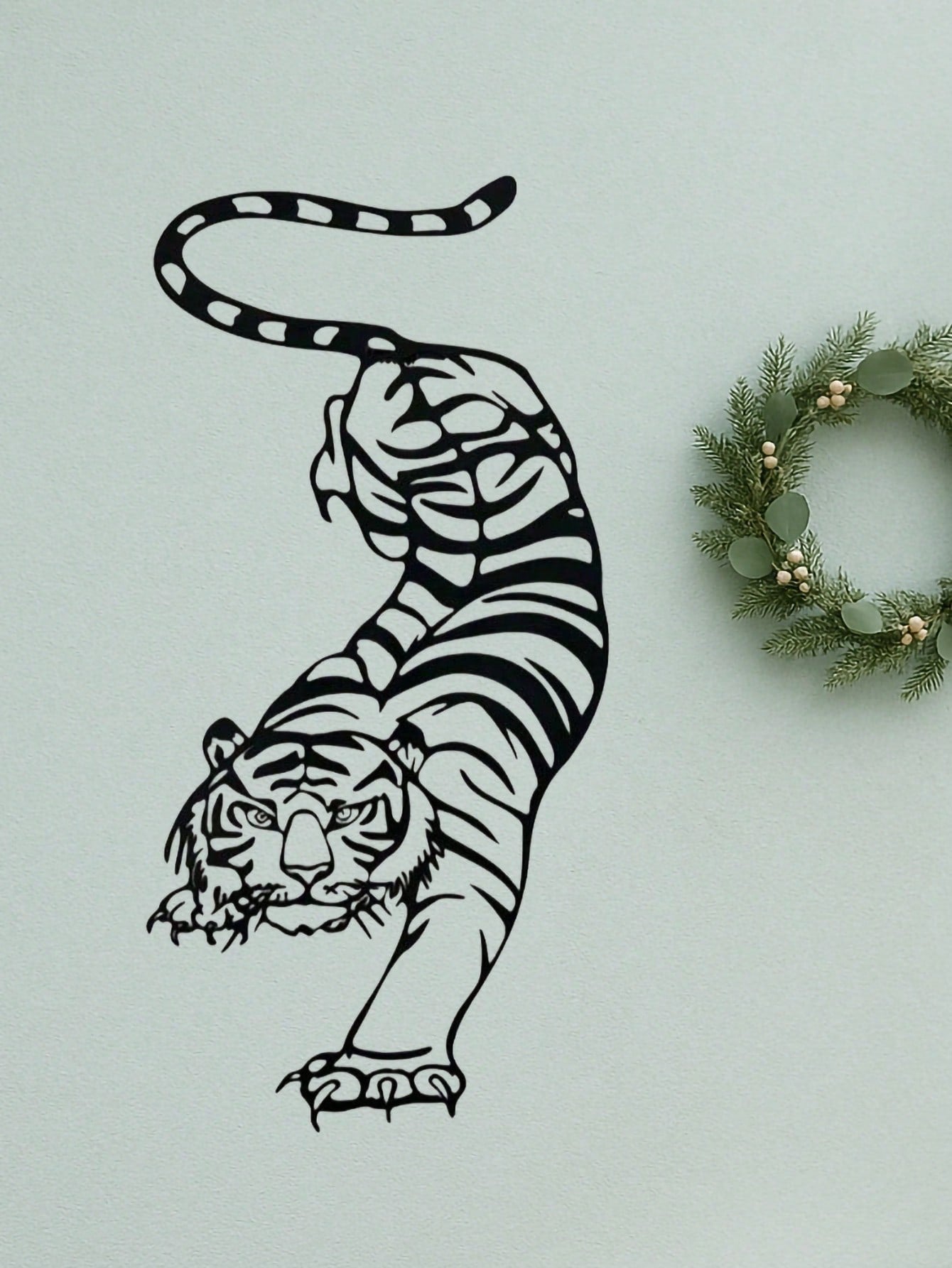 1PC Bohemian Tiger Metal Wall Art - Laser Cut Wild Cat with Filigree Detailing, Wrought Iron Jungle Decor for Living Room or Music Studio, Festival Gift, Suitable for Christmas, Halloween, Thanksgiving, Valentine's Day Gifts, Suitable for Modern Home Deco