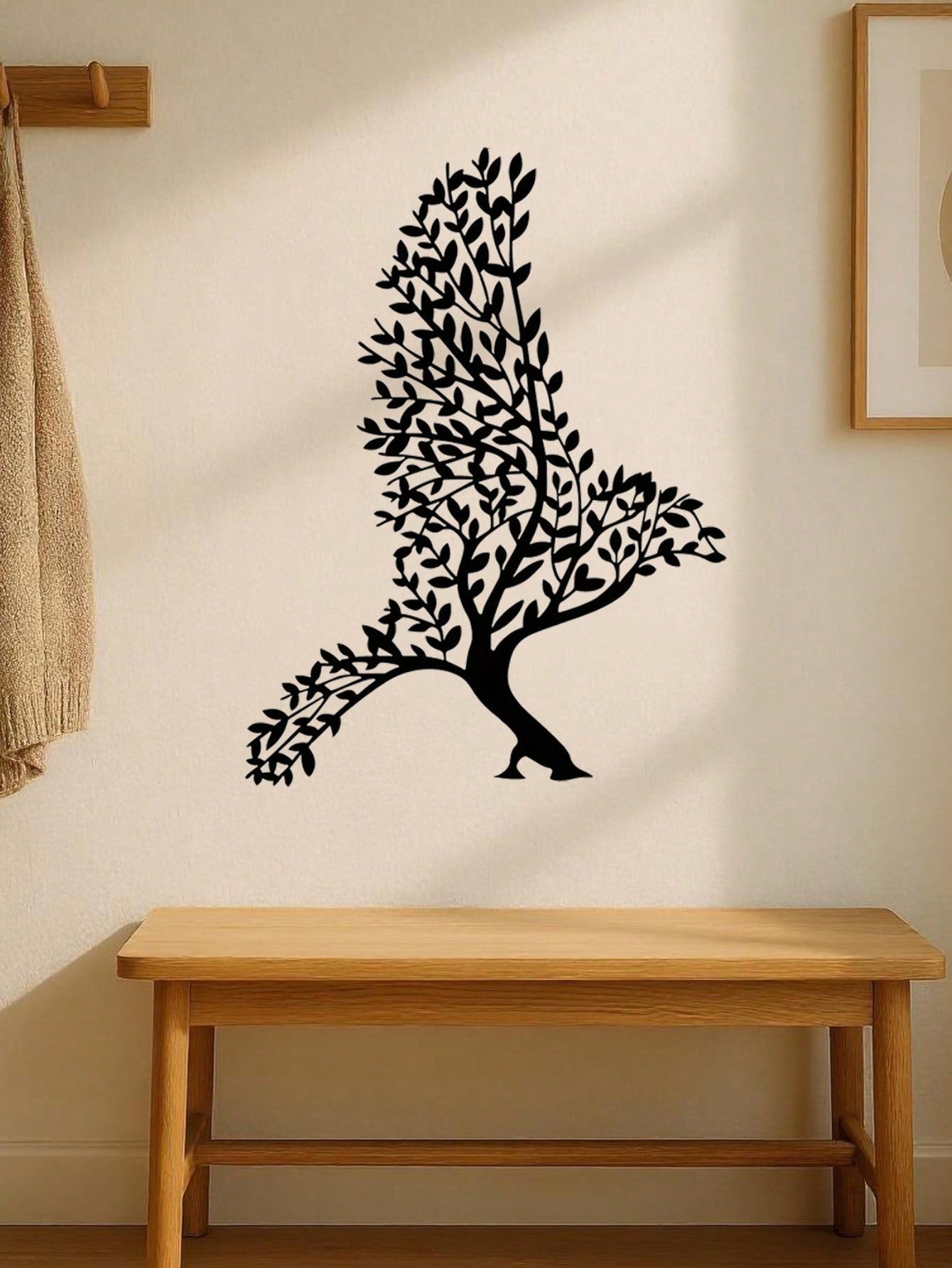 "Gothic-style iron flower wall art, meticulously crafted from black metal with botanical motifs. Perfect for both indoor and outdoor decor, adding a unique vintage charm to any space. An exquisite gift for plant lovers of all ages—where passion for garden Main image