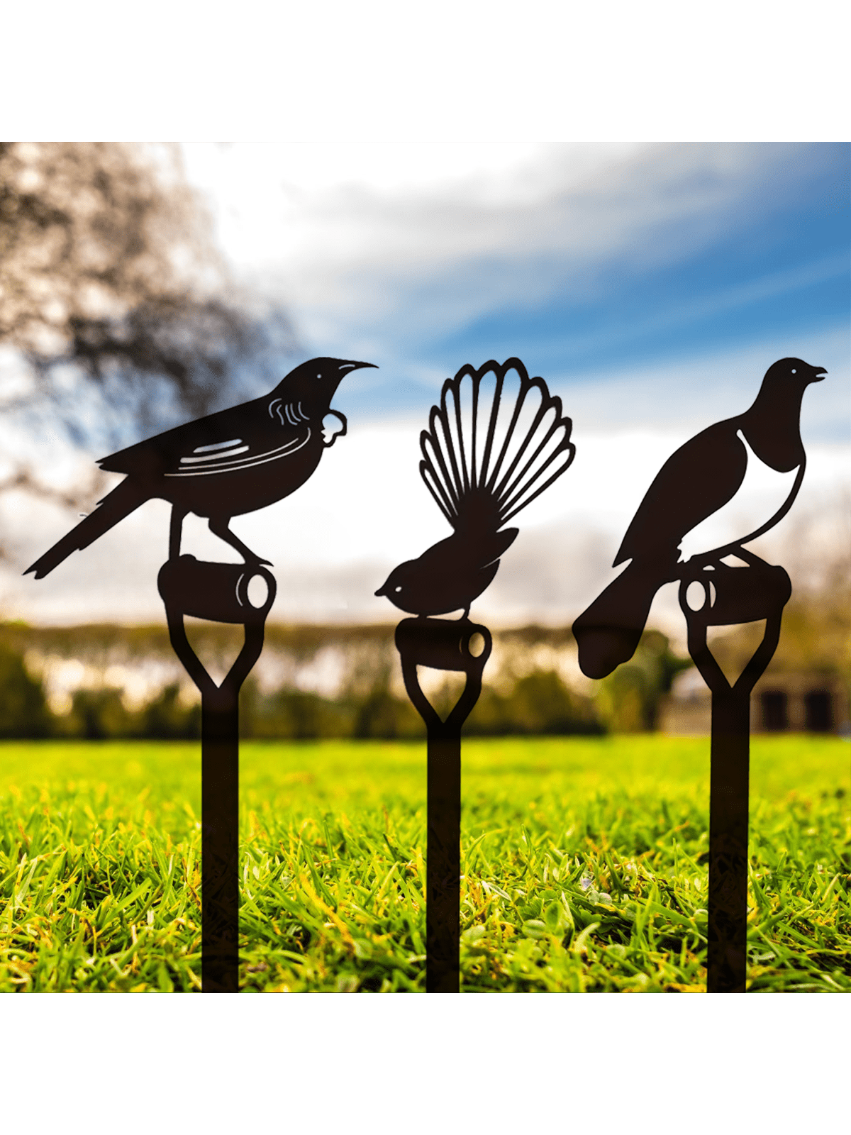 Charming 1pc Bird Family Metal Garden Stakes - Durable, Easy-Install Outdoor Decor For Patio & Lawn - Perfect Mother's Day Gift