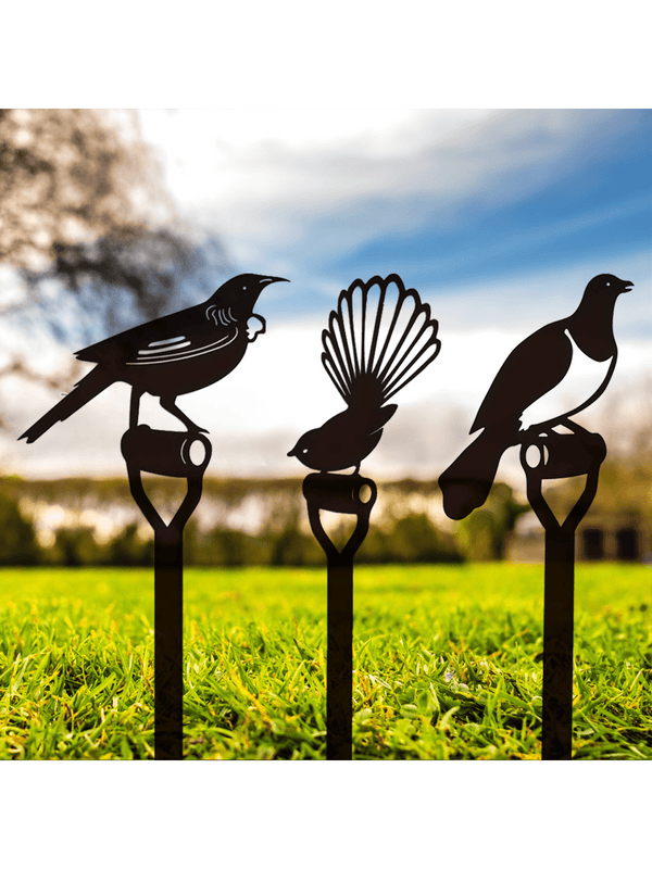 Charming 1pc Bird Family Metal Garden Stakes - Durable, Easy-Install Outdoor Decor For Patio & Lawn - Perfect Mother's Day Gift