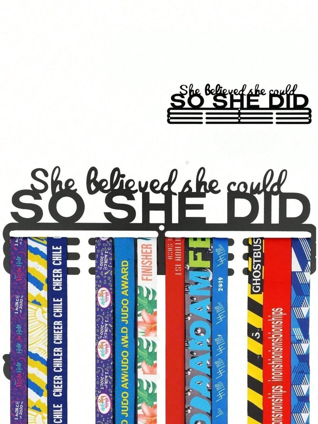 1 Wall Mounted Medal Display Stand With Auxiliary Hook; "She Believed She Could, So She Did It. Never Give Up." Trophy Hanger, Auxiliary Hook; Cheerleading Ribbon, Competitive Gymnastics, Track And Field, Back-Related Ribbon. Suitable For Modern Home Deco