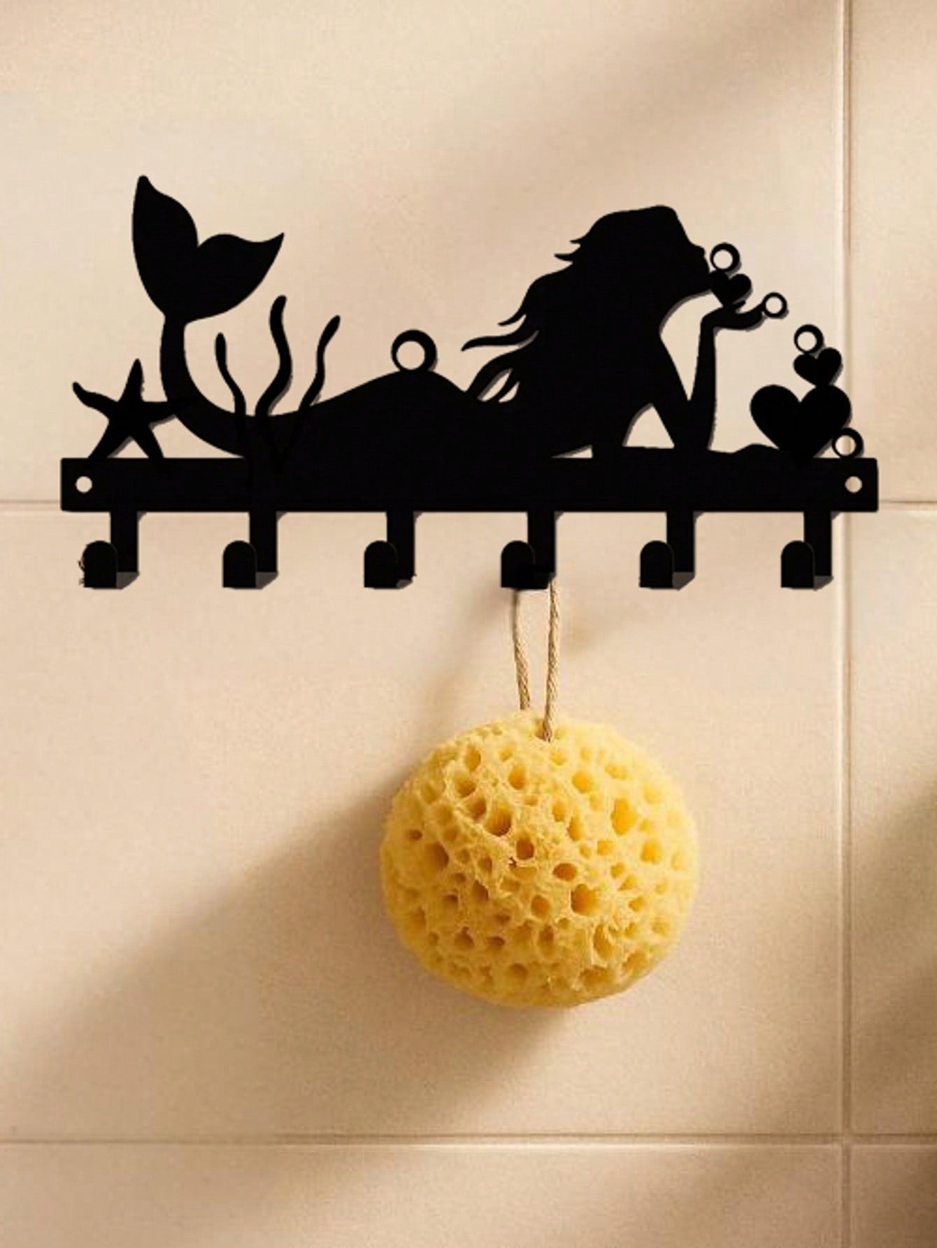 1 Piece Mermaid Metal Wall-Mounted D Rative Hook For Bedroom And Living Room, Wall Ornament For Hallway, Coastal Nautical Accent, Metal Hook With Modern Finish, Ideal For Towel, Bag, Hat Organization, Space-Saving Home Accessory, Easy Install, Versatile D