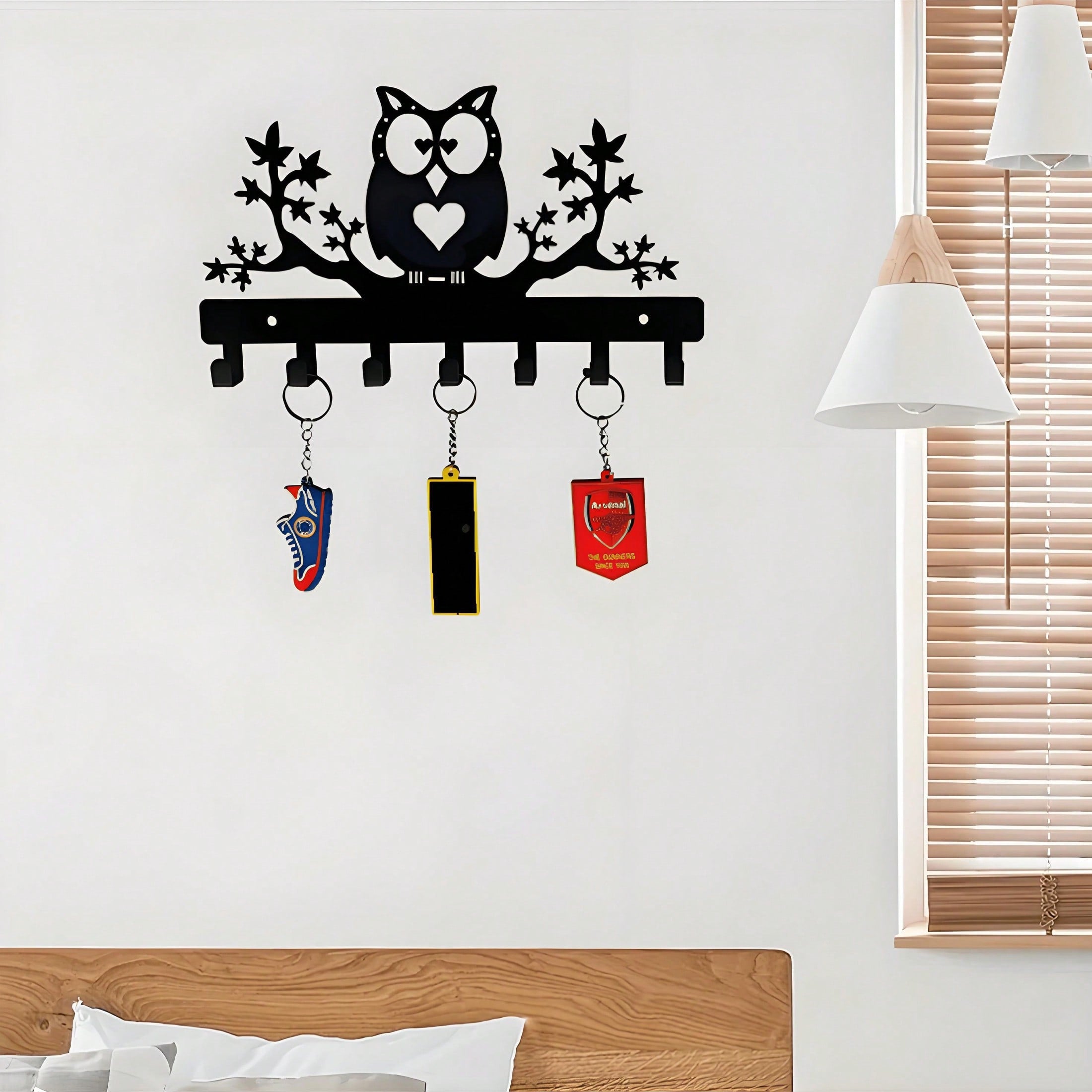 1pc Metal Owl Key Hanger Owl On Maple Trees Steel Key Holder, Steel Key Rack, Wall Hanging Towel Rack Coat Rack Storage Rack.Suitable For Home Keys, Small Accessories, Wall Mounted Storage Rack, Wall Decoration, Suitable For Home And Holiday Decoration, S Main image