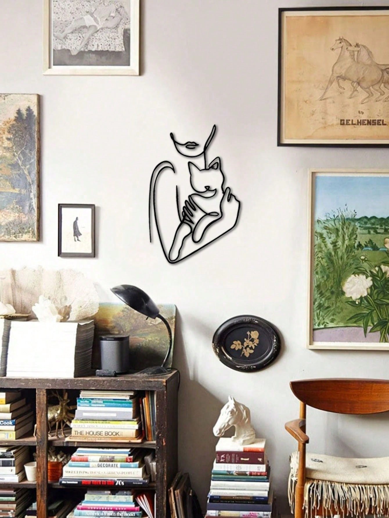 1pc Elegant Minimalist Iron Wire Line Art Decorative Painting - Woman Hugging Cat, Suitable For Office, Home, Living Room, Bedroom, Balcony, Kitchen, Yard, Store, Cafe, Dance Hall, Bar, Country And Farmhouse Style. Ideal As Housewarming, Holiday Or Birthd