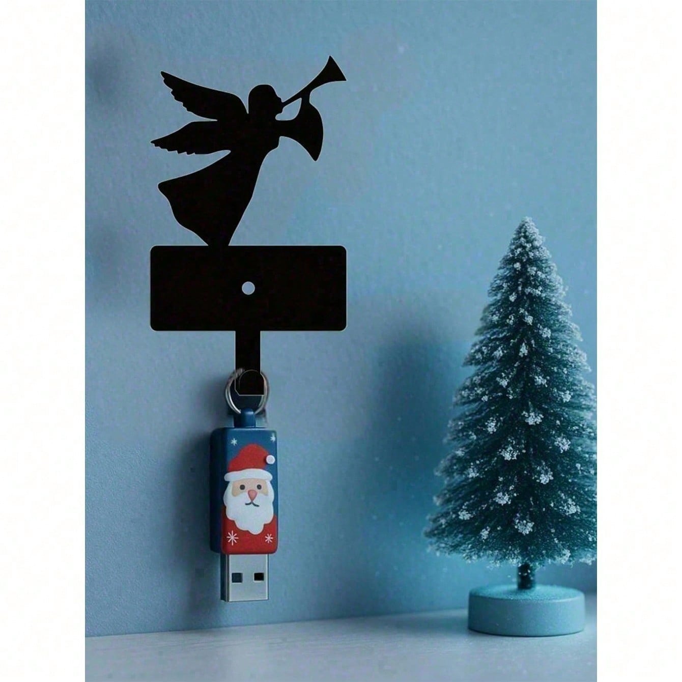 Heavy-Duty Angel Trumpet Metal Wall Hooks, modern farmhouse style. Sturdy space-saving rack for coats and keys, stylish home decor and nice holiday gift.