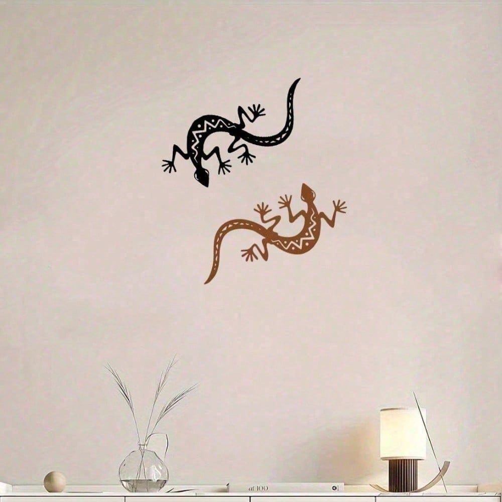 Indoor Outdoor Gothic Lizard Wall Art, Hanging Iron Gecko Sculpture for Halloween Goth Party Decor, Unique Gift for Men Women Bedroom Office
