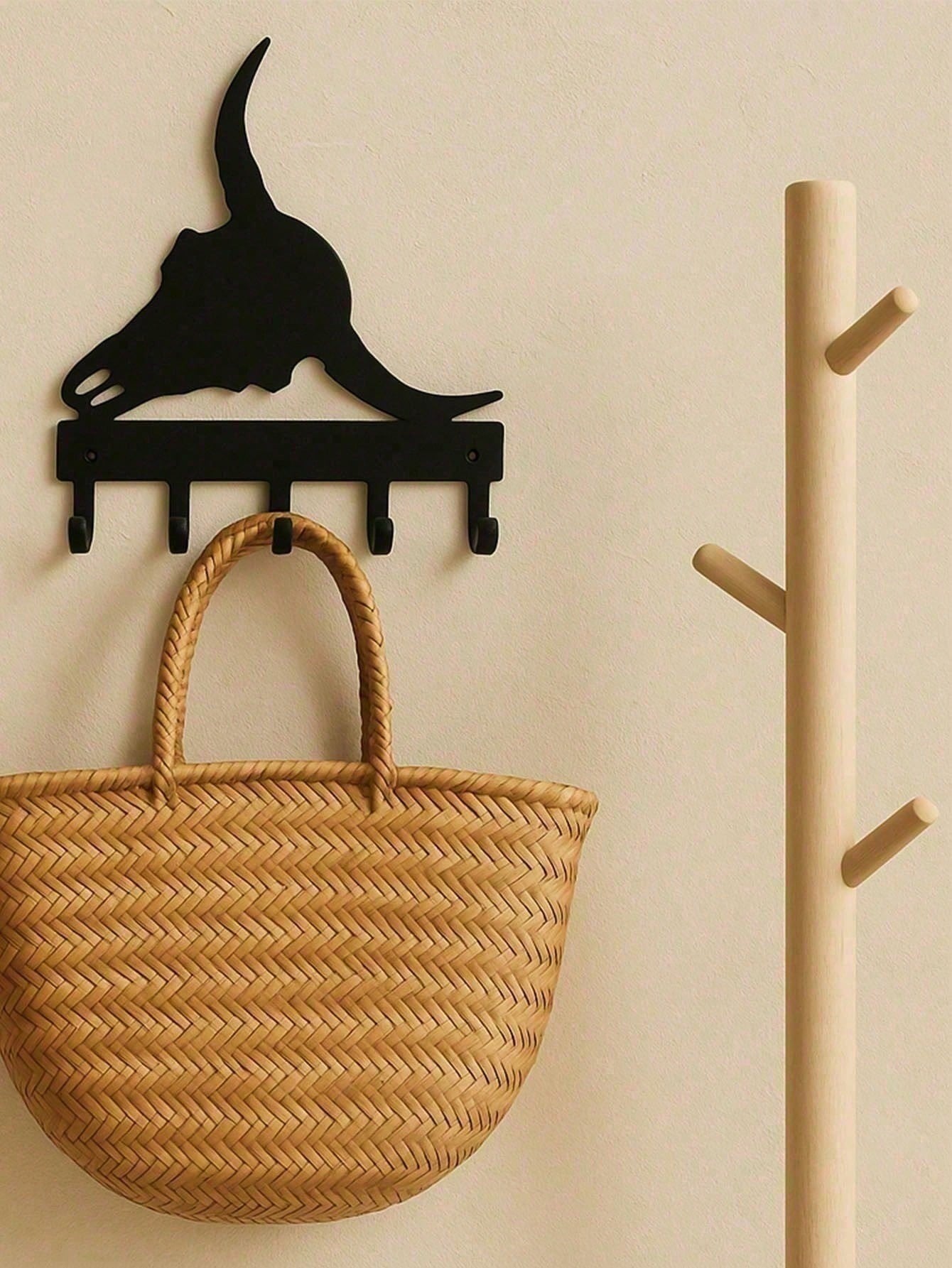 6 Pack Industrial Black Metal Wall Hooks Modern Farmhouse Wall Mounted Organizer Heavy Duty Storage Hooks for Entryway Hallway Bedroom Kitchen Bathroom