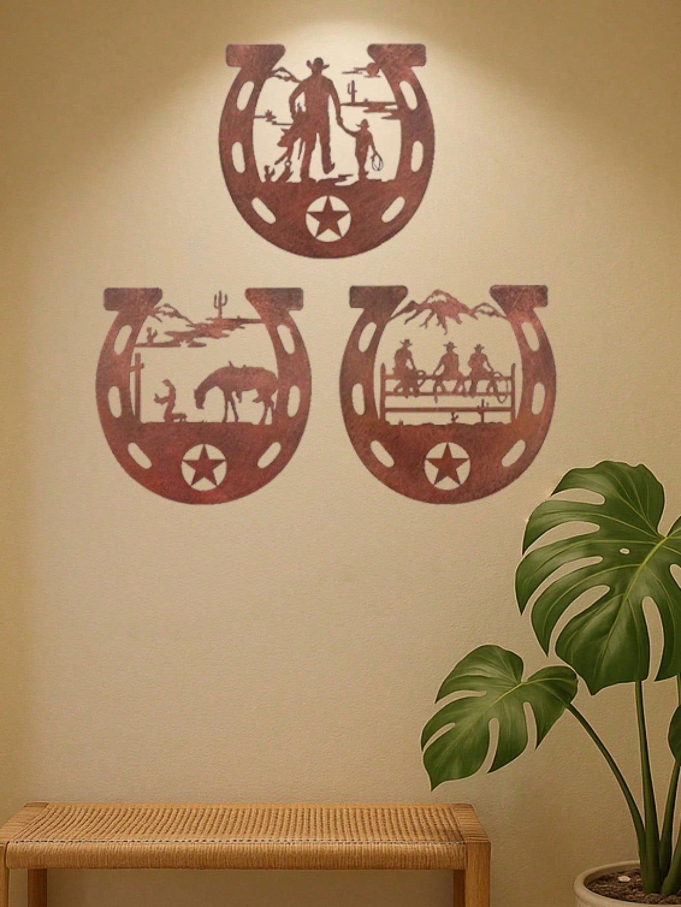Exquisite metal wall decoration set: Enhance your home style with its luxurious decoration and warm and pleasant atmosphere. Perfect for living rooms, bedrooms and other spaces to enhance your home decoration style