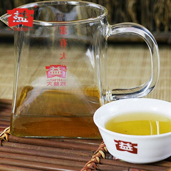 TAETEA 7542 Sheng Puerh Dayi Batch Pu er Menghai Tea Cake 357g