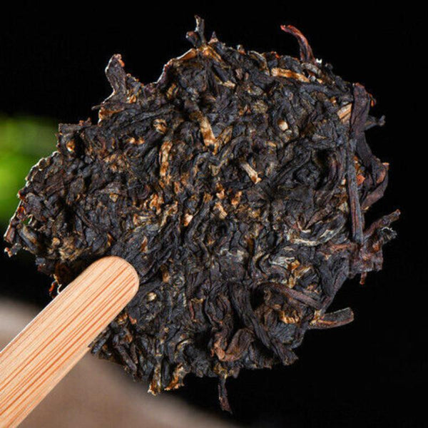HelloYoungTea Yunnan Sun Dried Ancient Arbor Tree Dianhong Dian Hong Black Tea Cake 357g