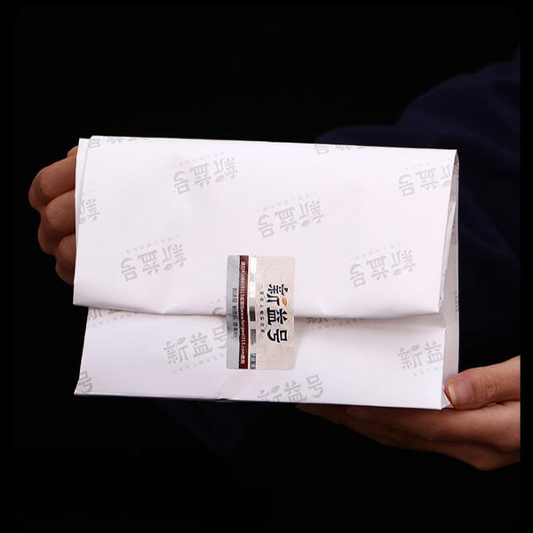 HelloYoungTea Xinyihao Yiwu Mintang Pu'er Raw Tea: Yunnan Ancient Tree Loose Tea for Daily Delight