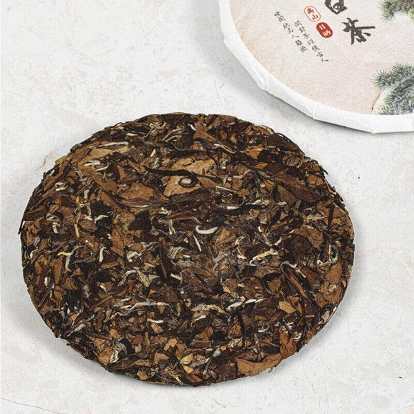 HelloYoungTea 300g(10.58Oz) Fuding White Tea Date White Tea Cake Tea Gift Box Packaging