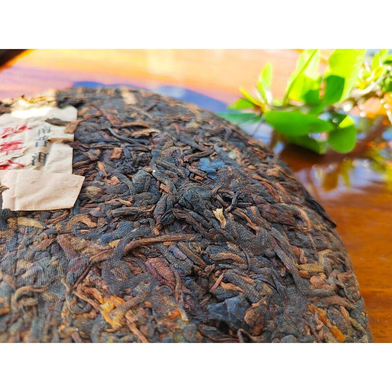357g Old Banzhang Pu'er Ripe Tea Banzhang Golden Buds Tribute Cake Seven Cakes