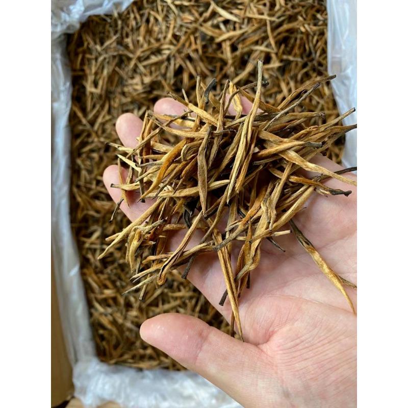 HelloYoungTea 250g Yunnan Black Tea Big Gold Needle Yunnan Fengqing Black Tea Big Gold Bud