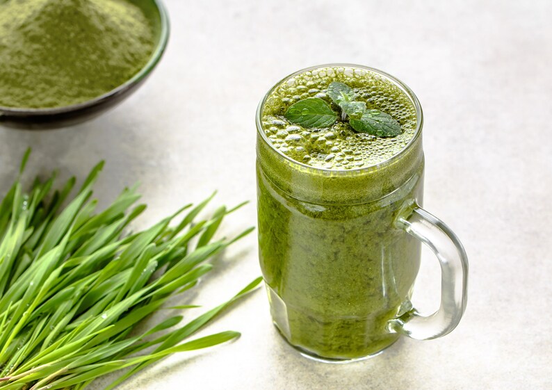 HelloYoung Organic Barley Grass Powder original 250g moistening intestines, Green Grass Juice Powder with Rich Dietary Fiber, No Addtives
